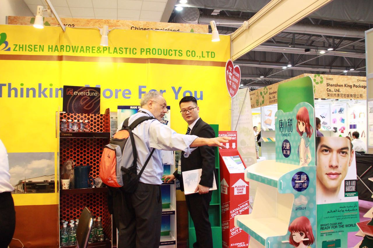 致森展示架吸引眼球